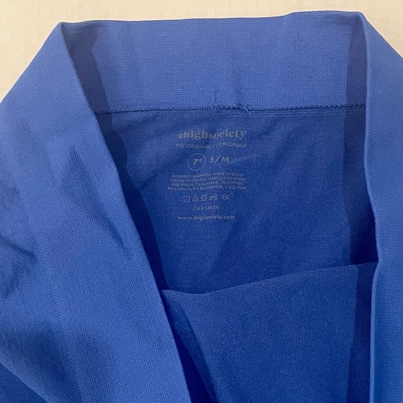 Blue Women's Shorts - Picture 7 of 8